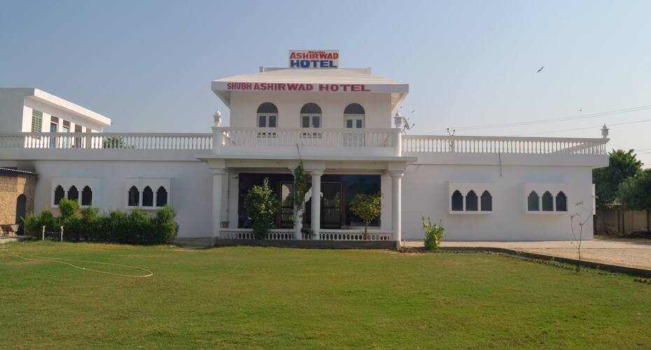 Subh Ashirwad Hotel, Sikar 4